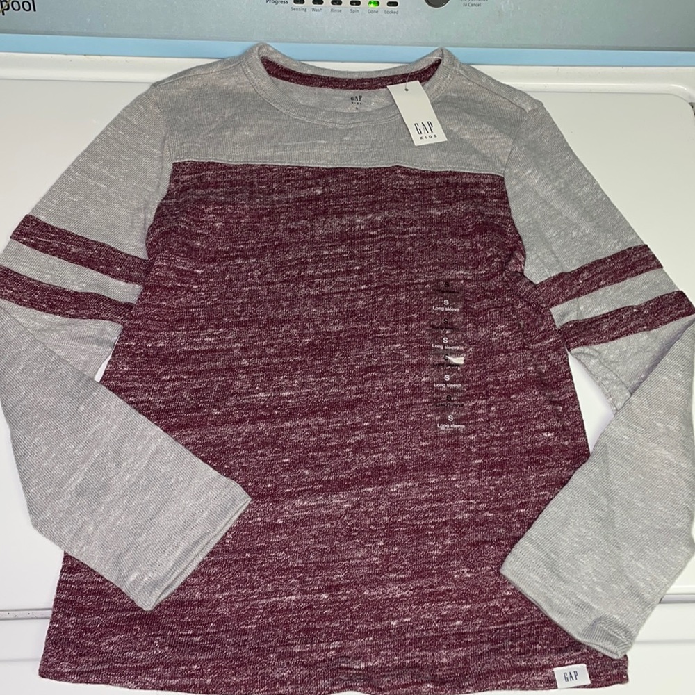Gap Sweater